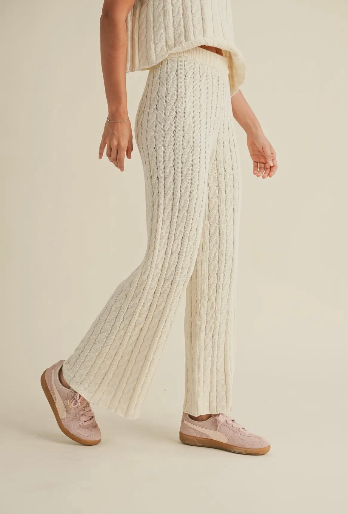 Winter Wonderland - Cable Knit Bottoms