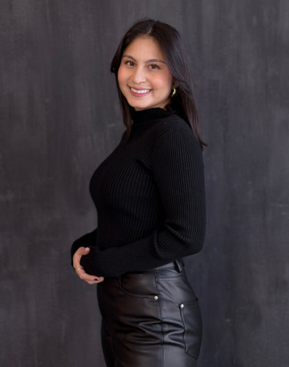 Fall Essential - Ribbed Mock Neck Top