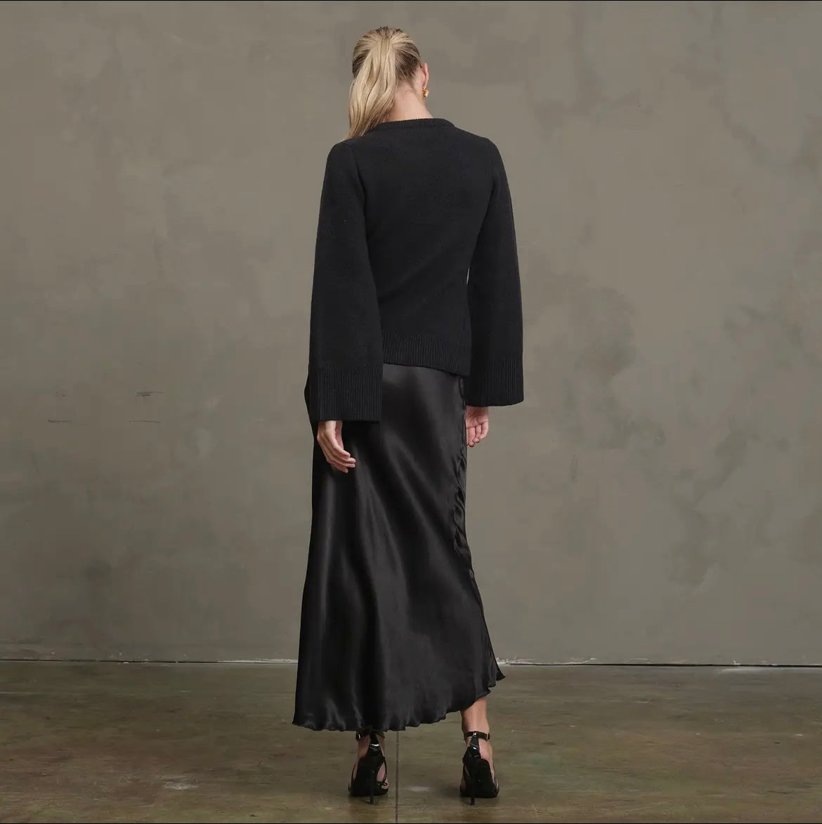 Eleanor - Bell Sleeve Cardigan